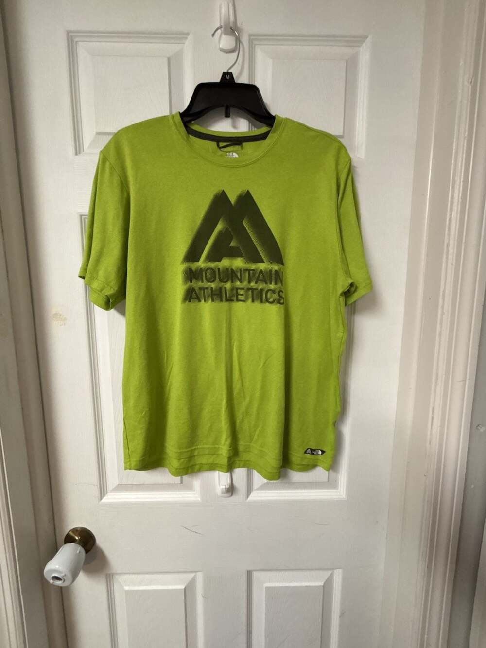 The North Face Mens Mountain Athletics 24/7 Short Sleeve Jersey Lime Green T-Shi